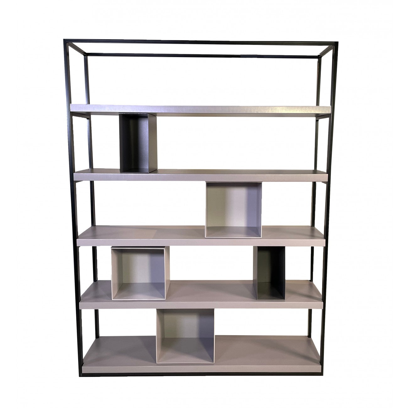 Étagère avec cubes